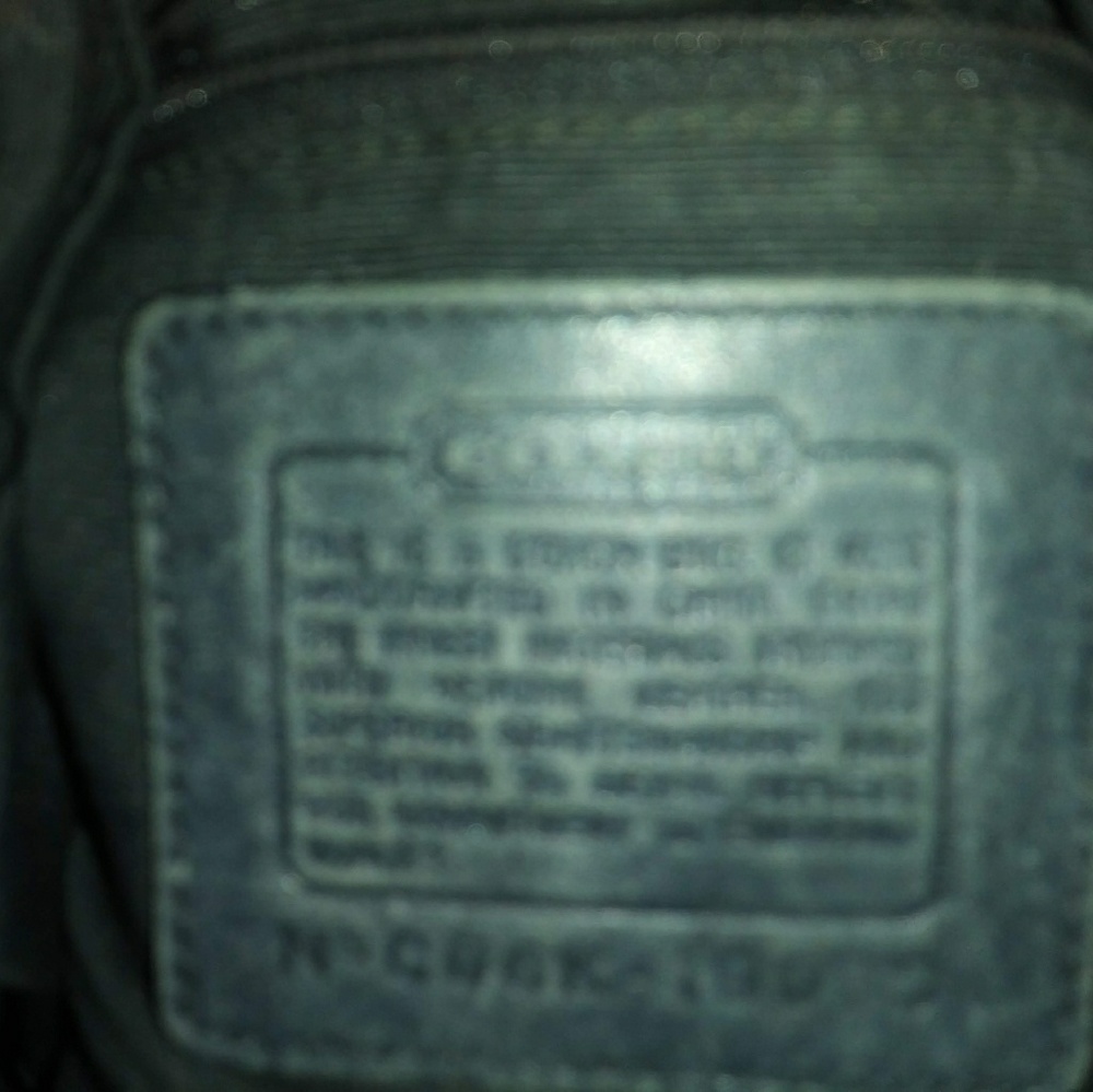 Coach purse - Picture 2 of 2